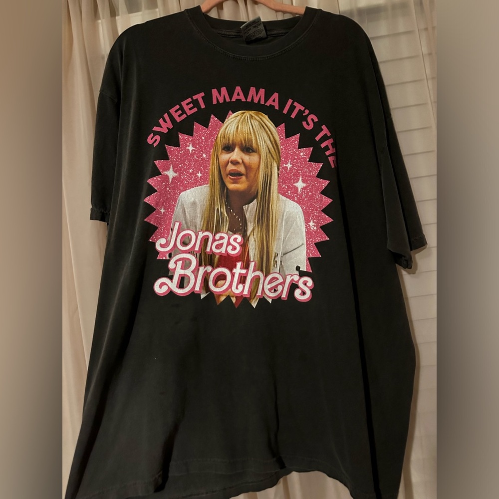 Jonas brothers Hannah Montana tshirt
